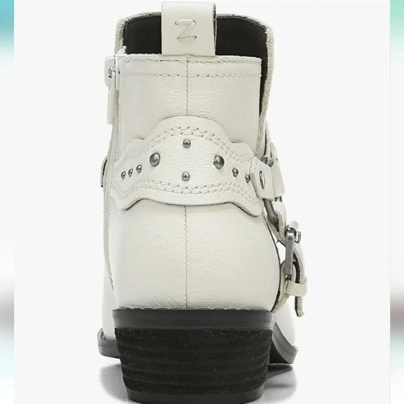 ZODIAC Women's Valera Ankle Boot - Picture 5 of 13